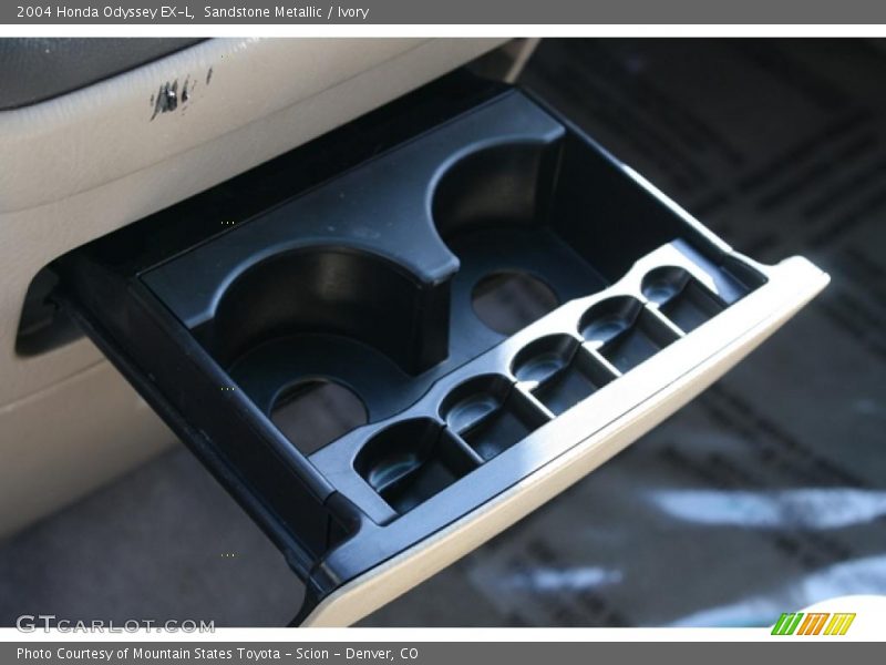 Sandstone Metallic / Ivory 2004 Honda Odyssey EX-L