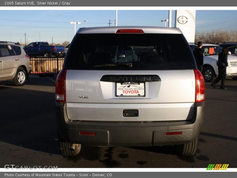 Silver Nickel / Gray 2005 Saturn VUE