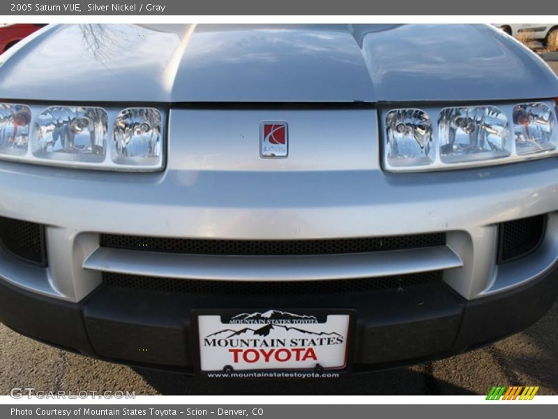 Silver Nickel / Gray 2005 Saturn VUE