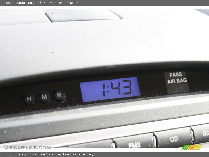 Arctic White / Beige 2007 Hyundai Santa Fe GLS