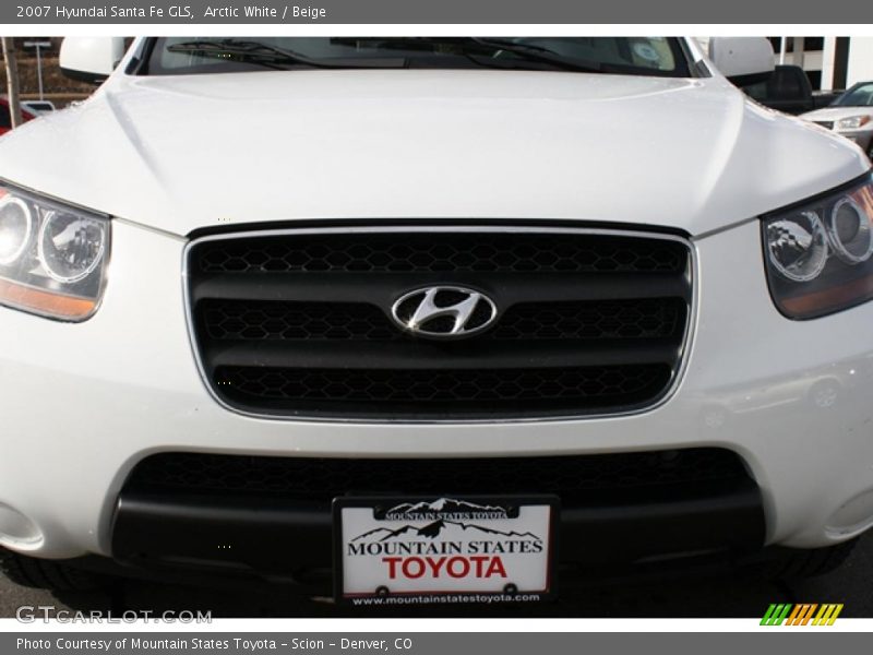 Arctic White / Beige 2007 Hyundai Santa Fe GLS