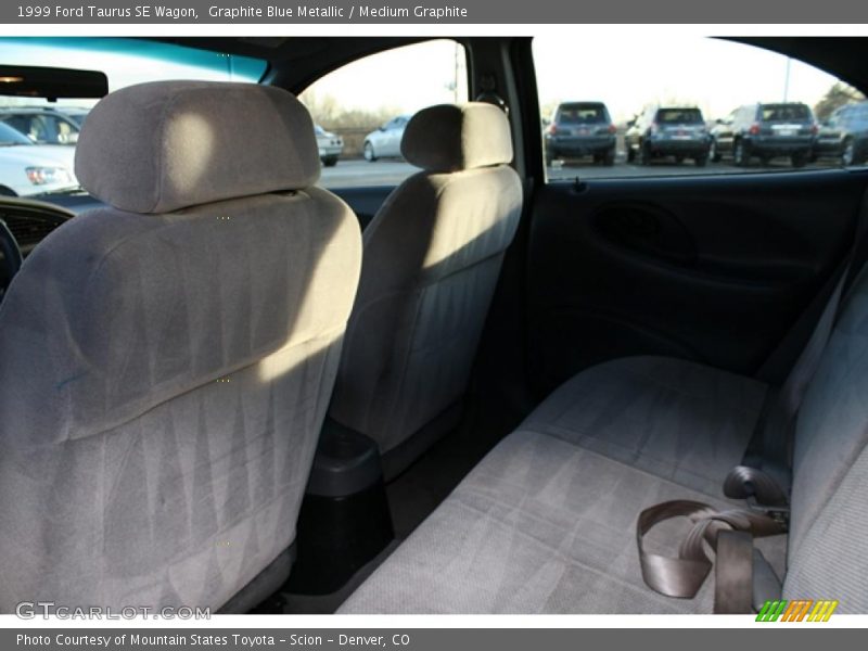  1999 Taurus SE Wagon Medium Graphite Interior