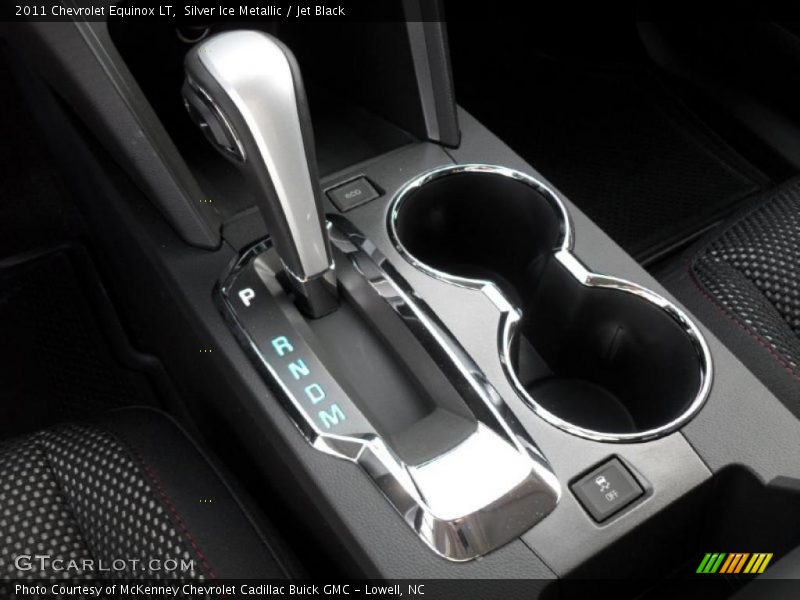 Silver Ice Metallic / Jet Black 2011 Chevrolet Equinox LT