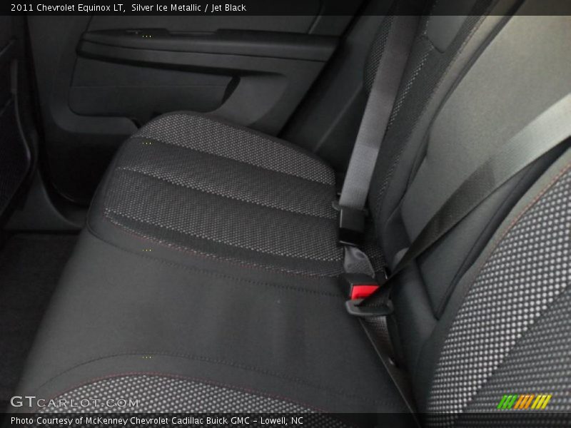 Silver Ice Metallic / Jet Black 2011 Chevrolet Equinox LT