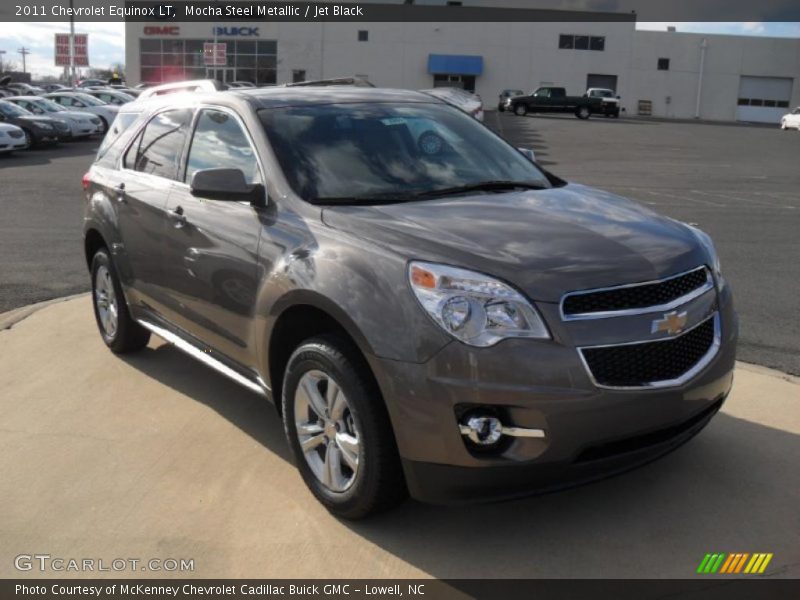 Front 3/4 View of 2011 Equinox LT