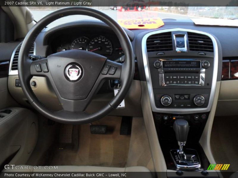 Light Platinum / Light Gray 2007 Cadillac SRX V6
