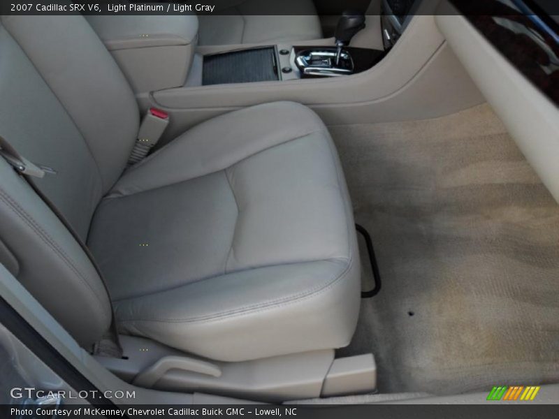 Light Platinum / Light Gray 2007 Cadillac SRX V6
