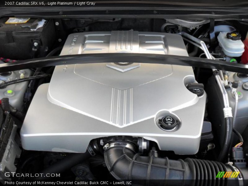 Light Platinum / Light Gray 2007 Cadillac SRX V6