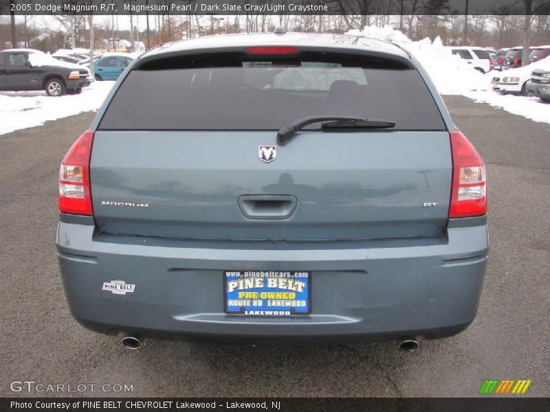 Magnesium Pearl / Dark Slate Gray/Light Graystone 2005 Dodge Magnum R/T