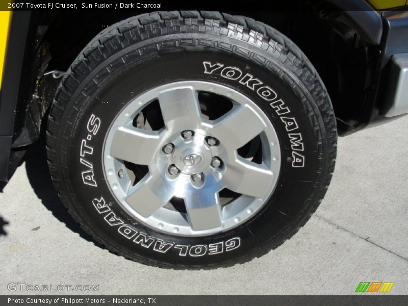 Sun Fusion / Dark Charcoal 2007 Toyota FJ Cruiser