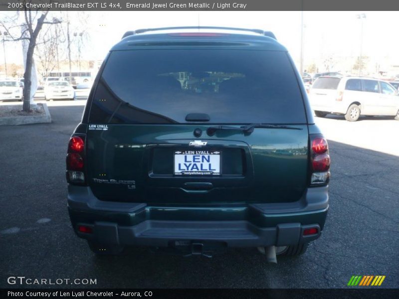 Emerald Jewel Green Metallic / Light Gray 2005 Chevrolet TrailBlazer EXT LS 4x4