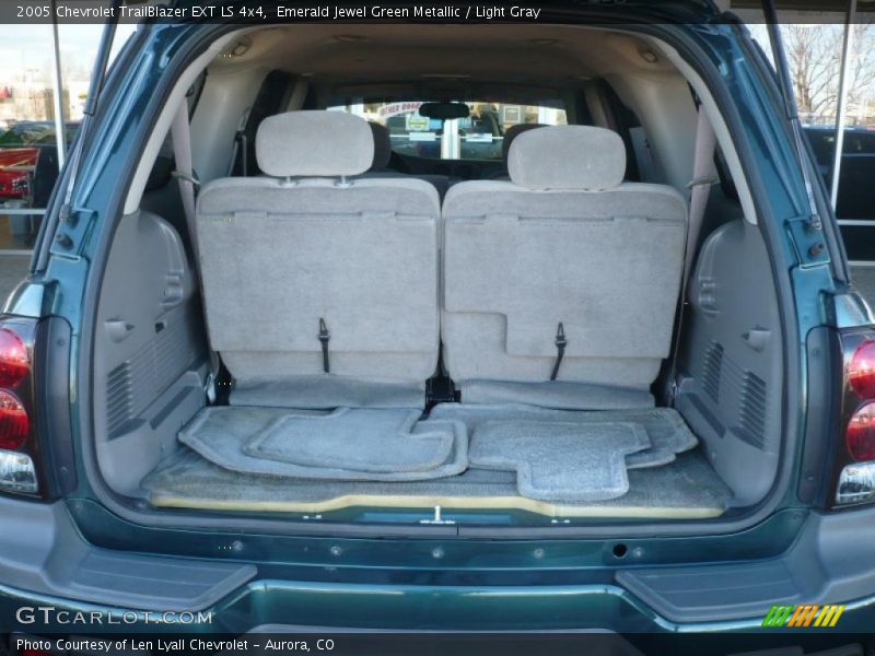 Emerald Jewel Green Metallic / Light Gray 2005 Chevrolet TrailBlazer EXT LS 4x4