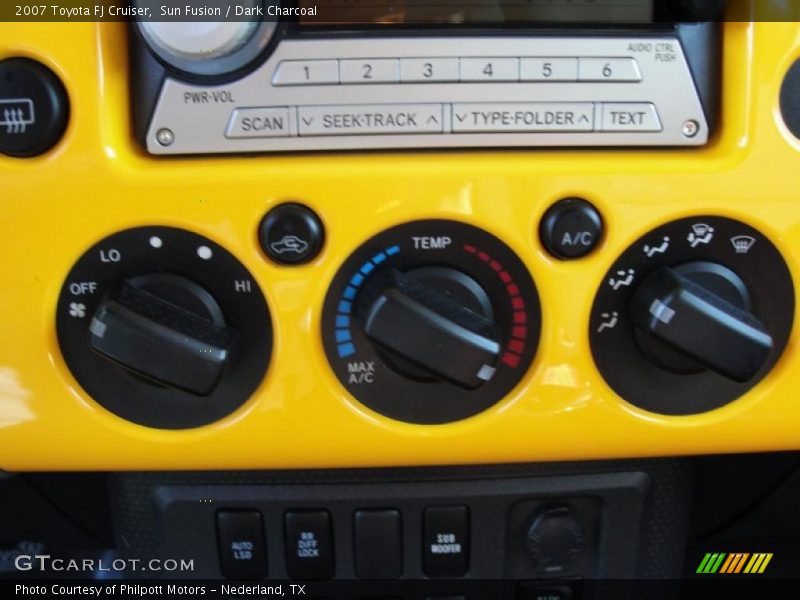 Sun Fusion / Dark Charcoal 2007 Toyota FJ Cruiser