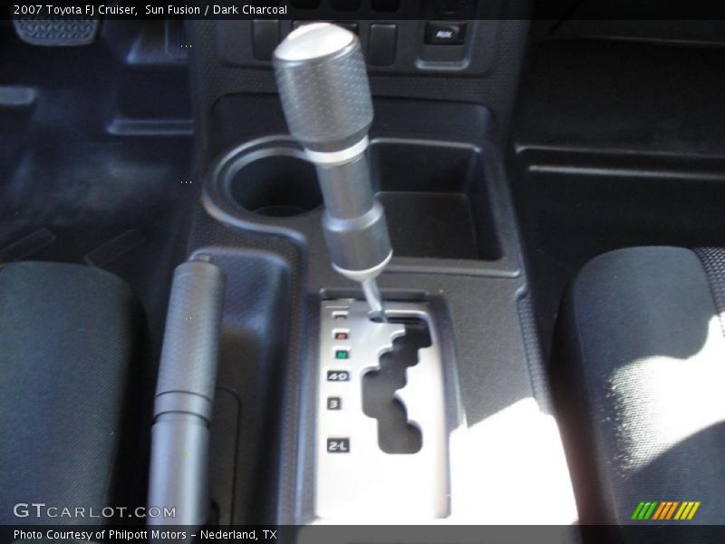 Sun Fusion / Dark Charcoal 2007 Toyota FJ Cruiser