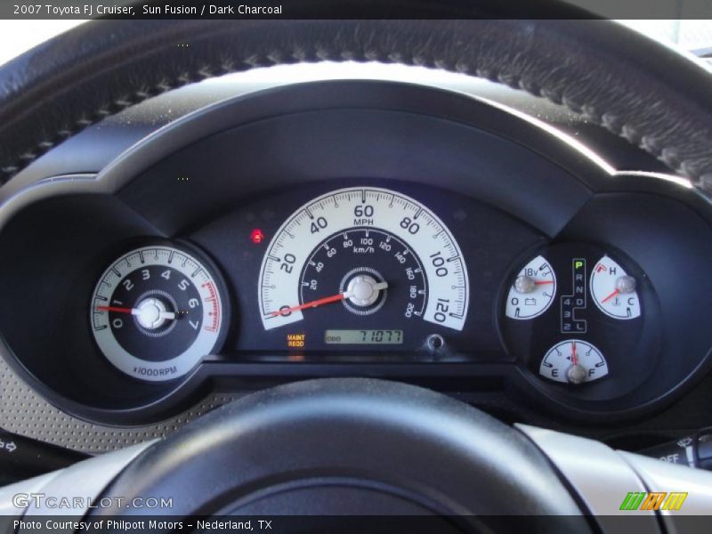 Sun Fusion / Dark Charcoal 2007 Toyota FJ Cruiser