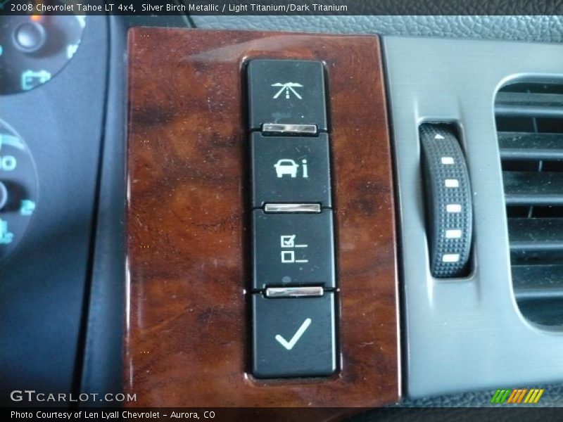 Silver Birch Metallic / Light Titanium/Dark Titanium 2008 Chevrolet Tahoe LT 4x4