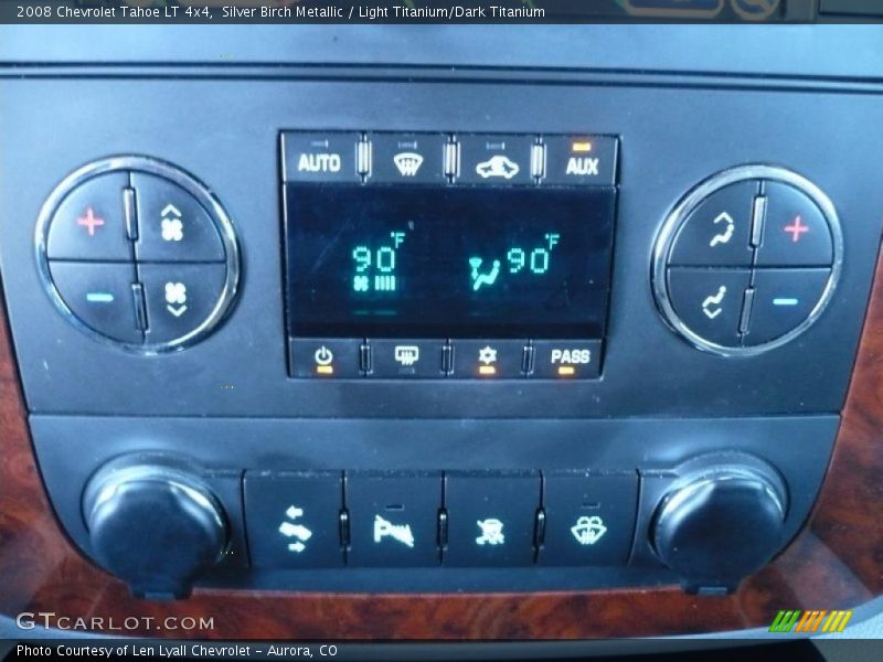 Silver Birch Metallic / Light Titanium/Dark Titanium 2008 Chevrolet Tahoe LT 4x4