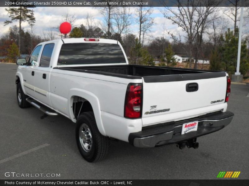 Summit White / Dark Charcoal 2004 Chevrolet Silverado 2500HD LS Crew Cab