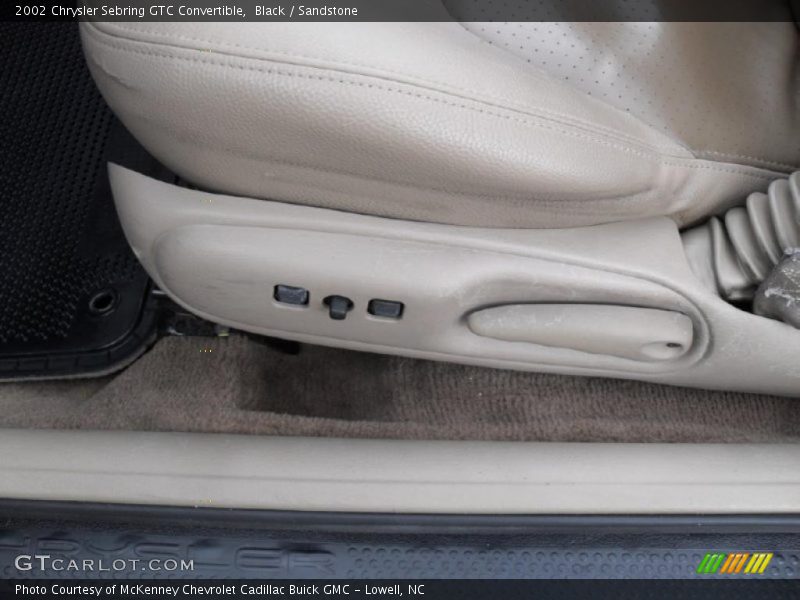 Black / Sandstone 2002 Chrysler Sebring GTC Convertible