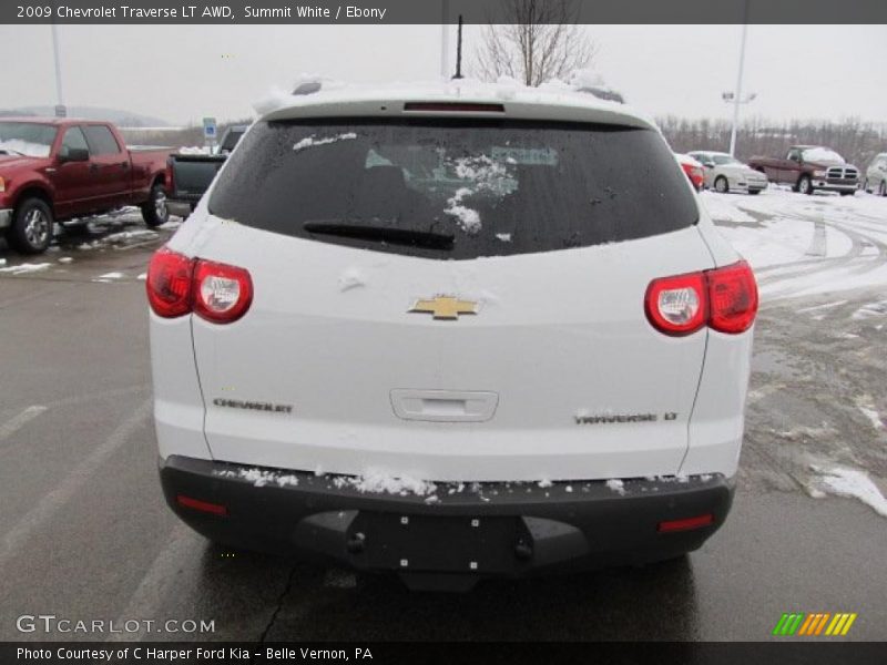 Summit White / Ebony 2009 Chevrolet Traverse LT AWD