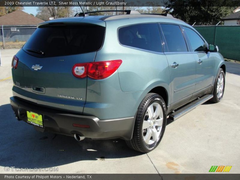 Silver Moss Metallic / Light Gray/Ebony 2009 Chevrolet Traverse LTZ