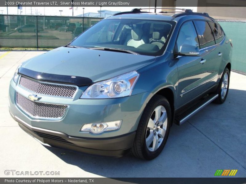 Silver Moss Metallic / Light Gray/Ebony 2009 Chevrolet Traverse LTZ