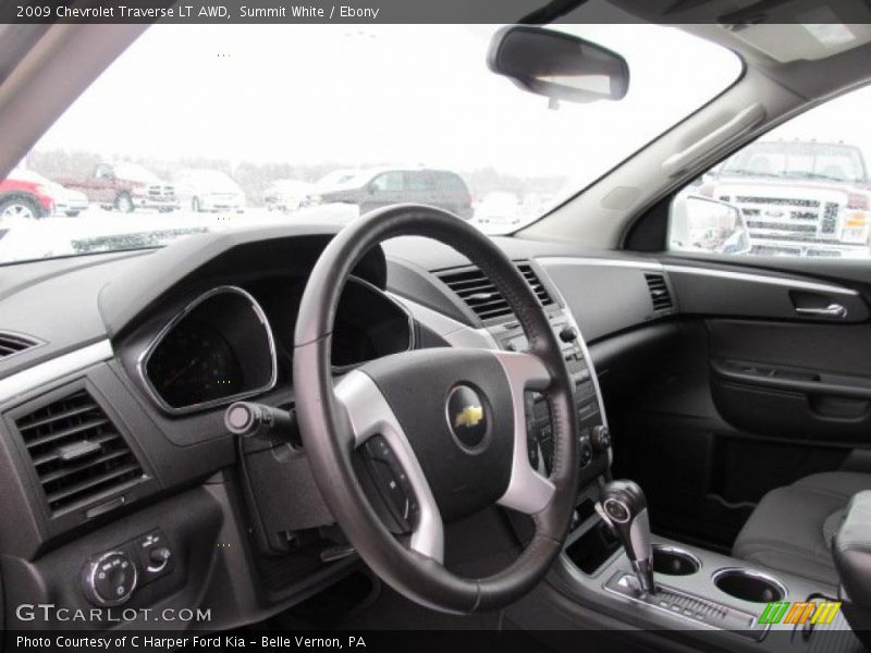 Summit White / Ebony 2009 Chevrolet Traverse LT AWD