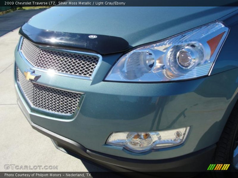 Silver Moss Metallic / Light Gray/Ebony 2009 Chevrolet Traverse LTZ