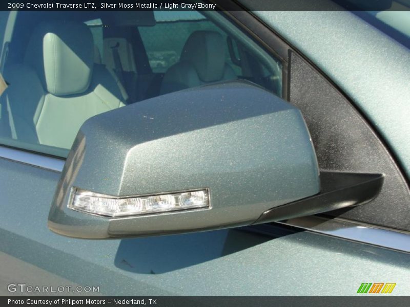 Silver Moss Metallic / Light Gray/Ebony 2009 Chevrolet Traverse LTZ