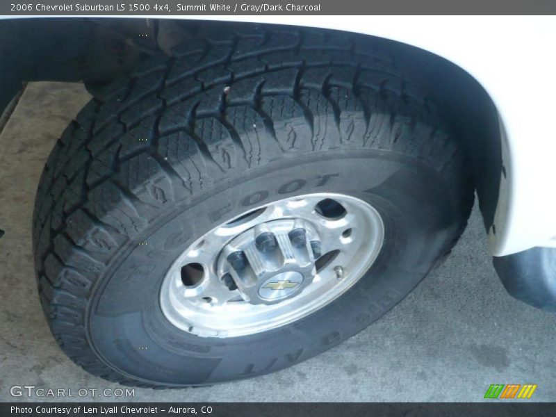 Summit White / Gray/Dark Charcoal 2006 Chevrolet Suburban LS 1500 4x4