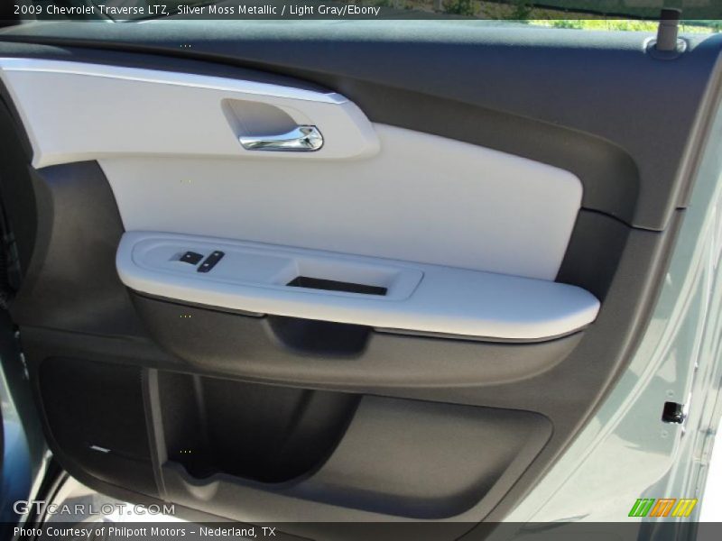 Silver Moss Metallic / Light Gray/Ebony 2009 Chevrolet Traverse LTZ