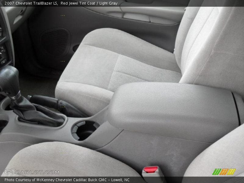 Red Jewel Tint Coat / Light Gray 2007 Chevrolet TrailBlazer LS