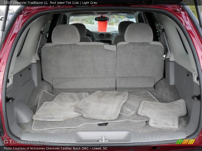 Red Jewel Tint Coat / Light Gray 2007 Chevrolet TrailBlazer LS