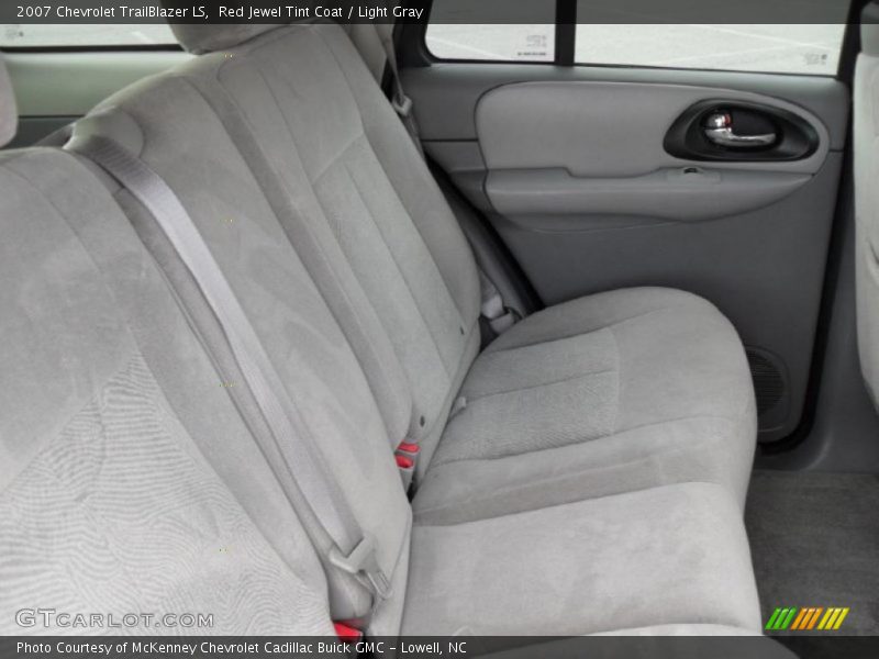 Red Jewel Tint Coat / Light Gray 2007 Chevrolet TrailBlazer LS
