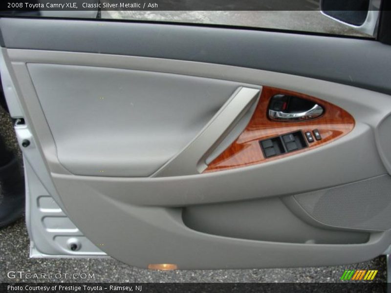 Classic Silver Metallic / Ash 2008 Toyota Camry XLE