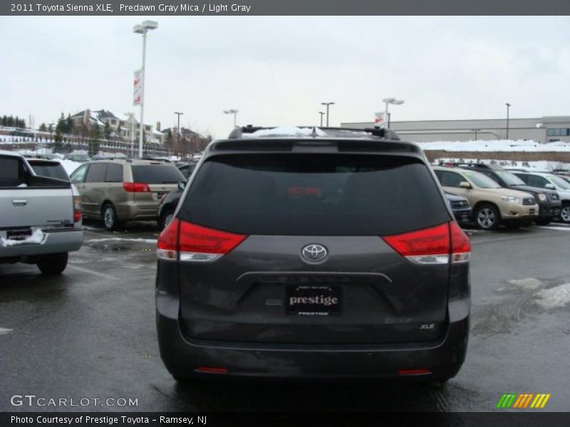 Predawn Gray Mica / Light Gray 2011 Toyota Sienna XLE