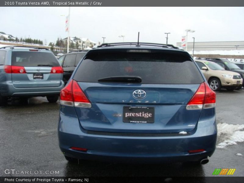 Tropical Sea Metallic / Gray 2010 Toyota Venza AWD