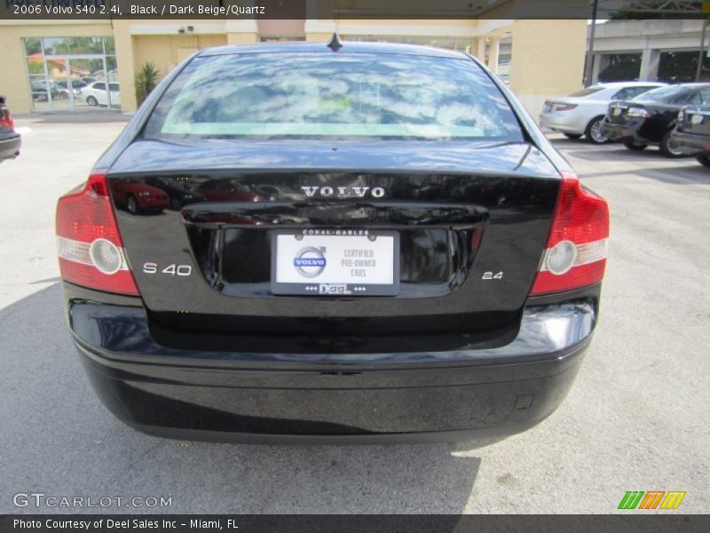 Black / Dark Beige/Quartz 2006 Volvo S40 2.4i