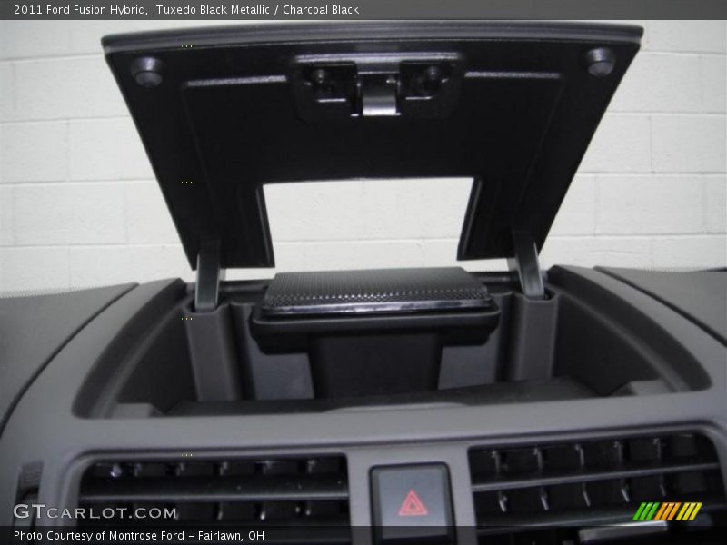 Tuxedo Black Metallic / Charcoal Black 2011 Ford Fusion Hybrid