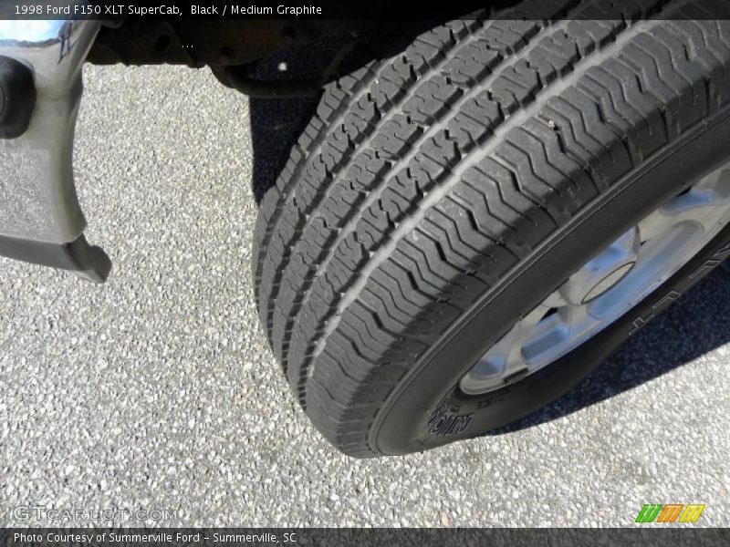 Black / Medium Graphite 1998 Ford F150 XLT SuperCab