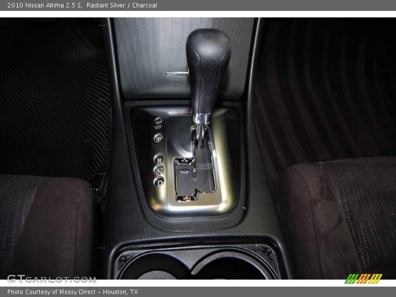 Radiant Silver / Charcoal 2010 Nissan Altima 2.5 S