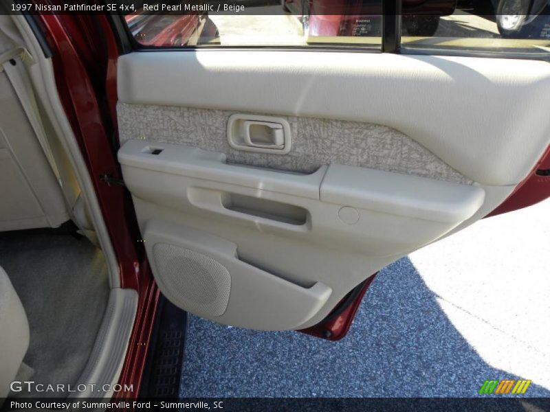 Red Pearl Metallic / Beige 1997 Nissan Pathfinder SE 4x4