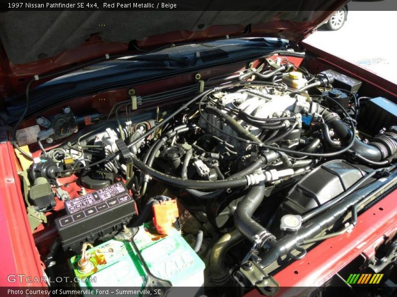Red Pearl Metallic / Beige 1997 Nissan Pathfinder SE 4x4