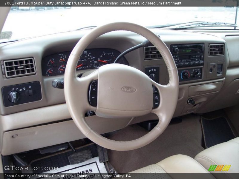 Dashboard of 2001 F350 Super Duty Lariat SuperCab 4x4