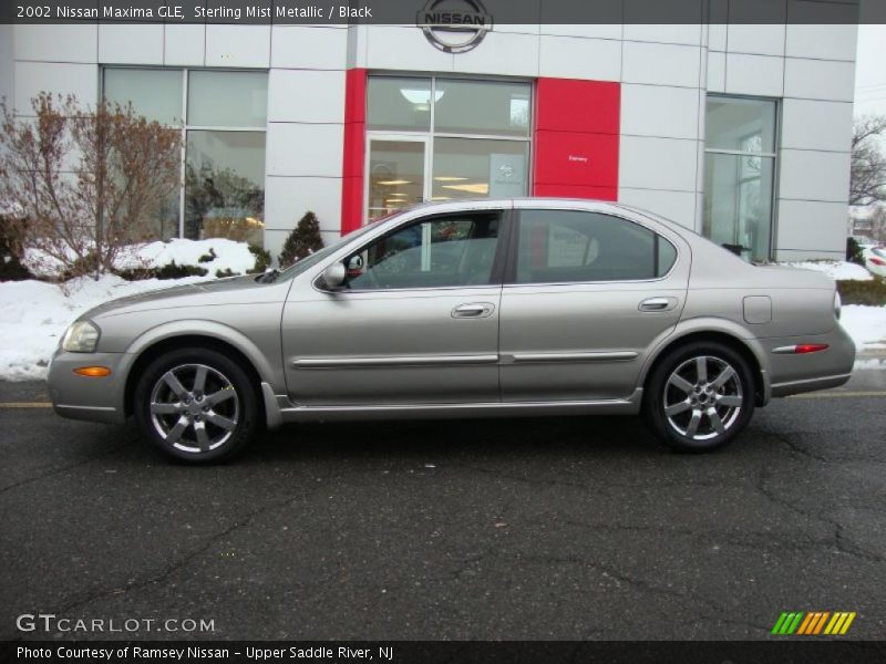 Sterling Mist Metallic / Black 2002 Nissan Maxima GLE