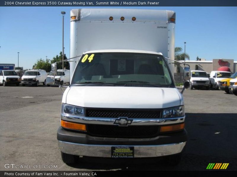 Summit White / Medium Dark Pewter 2004 Chevrolet Express 3500 Cutaway Moving Van