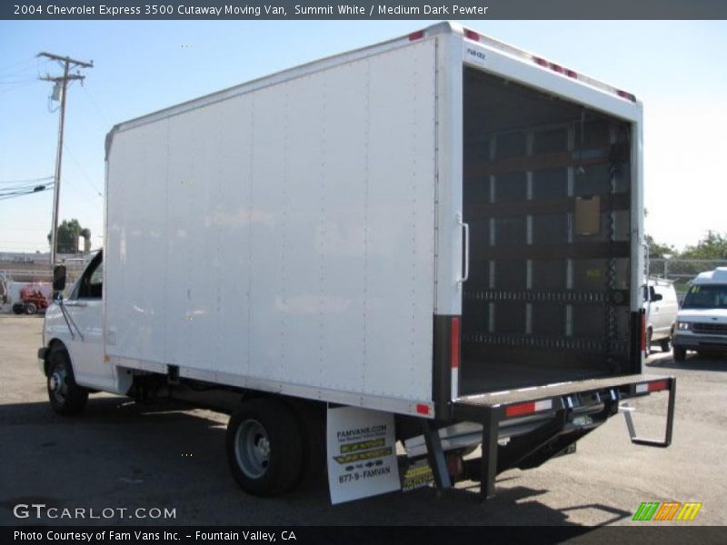 Summit White / Medium Dark Pewter 2004 Chevrolet Express 3500 Cutaway Moving Van