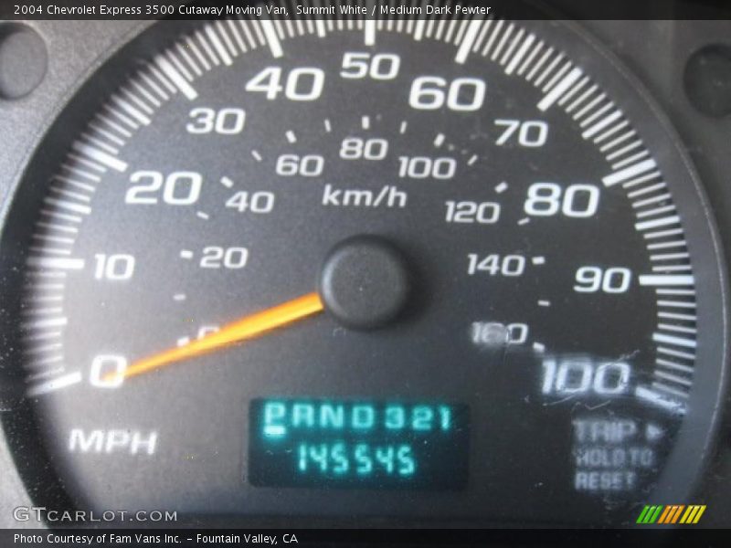 Summit White / Medium Dark Pewter 2004 Chevrolet Express 3500 Cutaway Moving Van