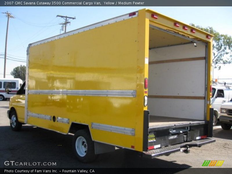 Yellow / Medium Pewter 2007 GMC Savana Cutaway 3500 Commercial Cargo Van