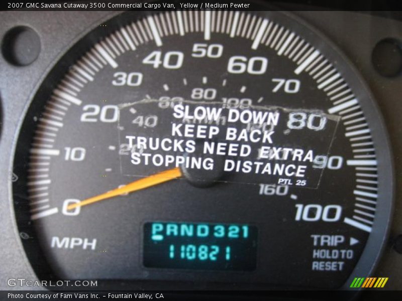 Yellow / Medium Pewter 2007 GMC Savana Cutaway 3500 Commercial Cargo Van